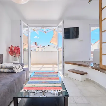 Sunshine Apartment *